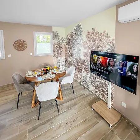 Dom wakacyjny Le Souffle Floral - Themed House Rang-du-Fliers